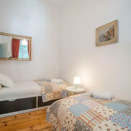 Campo Pequeno 3bdr Apartman