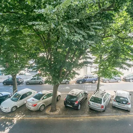 Campo Pequeno 3bdr Апартаменты Лиссабон