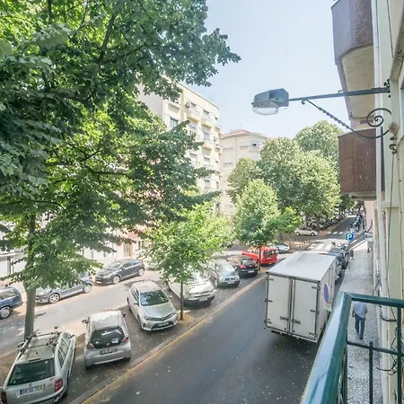 Apartment Campo Pequeno 3bdr